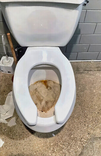 https://blockeddrainsmountpleasant.com.au/uploads/2025/07/blocked-toilet-27776.jpg