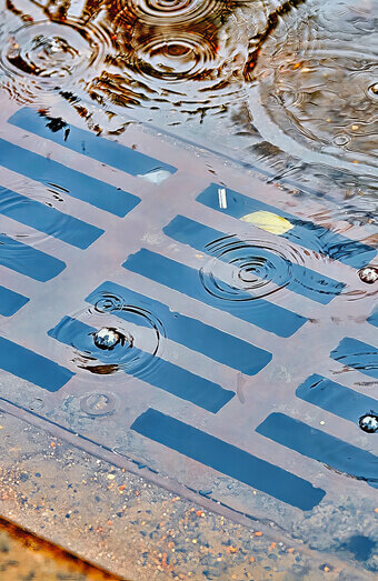 https://blockeddrainsmountpleasant.com.au/uploads/2025/07/stormwater-drains-58152.jpg